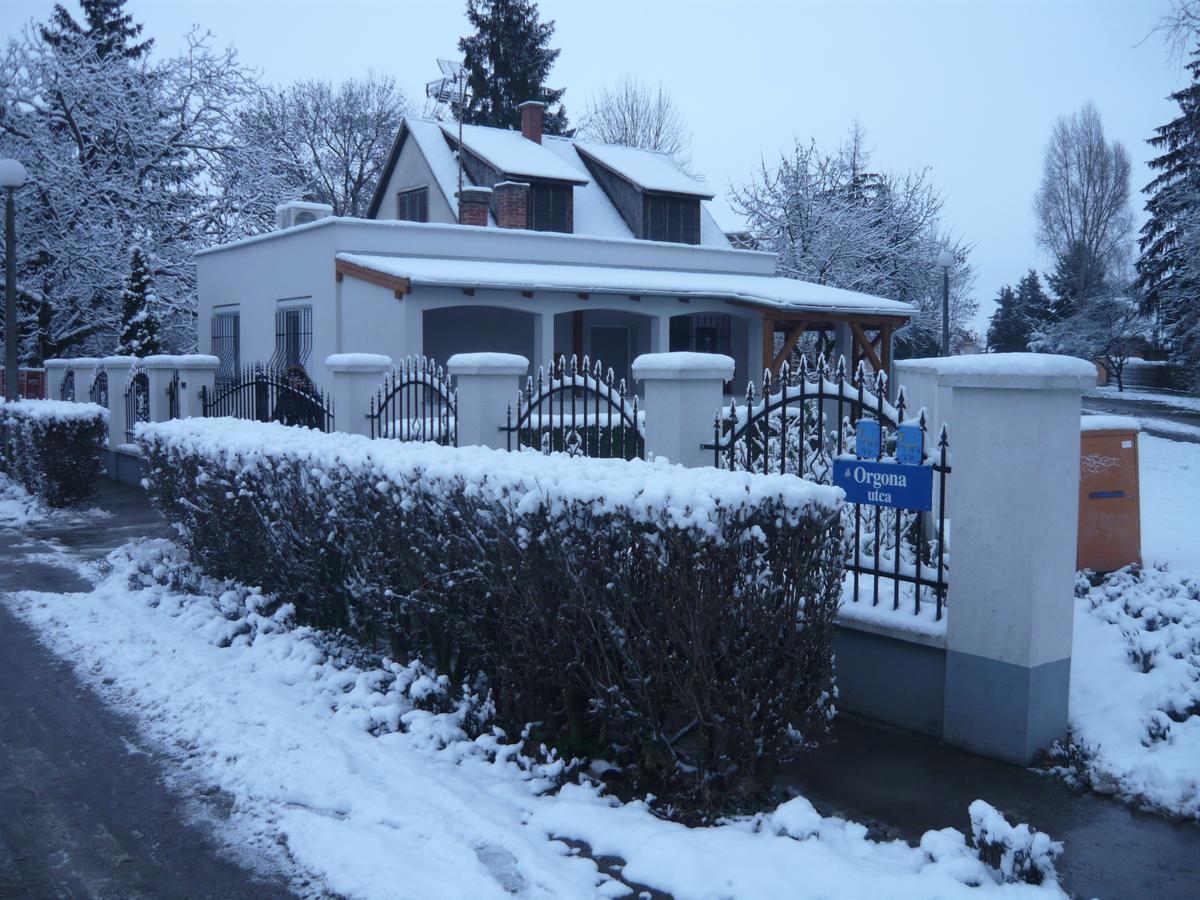 Keresztmama Haza Appartement Hajdúszoboszló Buitenkant foto
